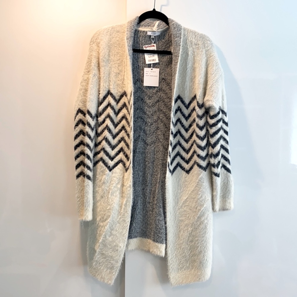 Sioni White and Black Cardigan